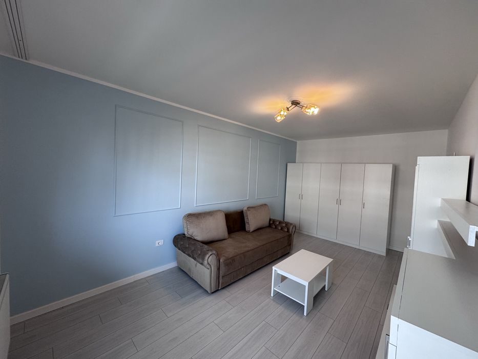 Servicii de amenajarii interioare/constructii -tot ce tine de interior