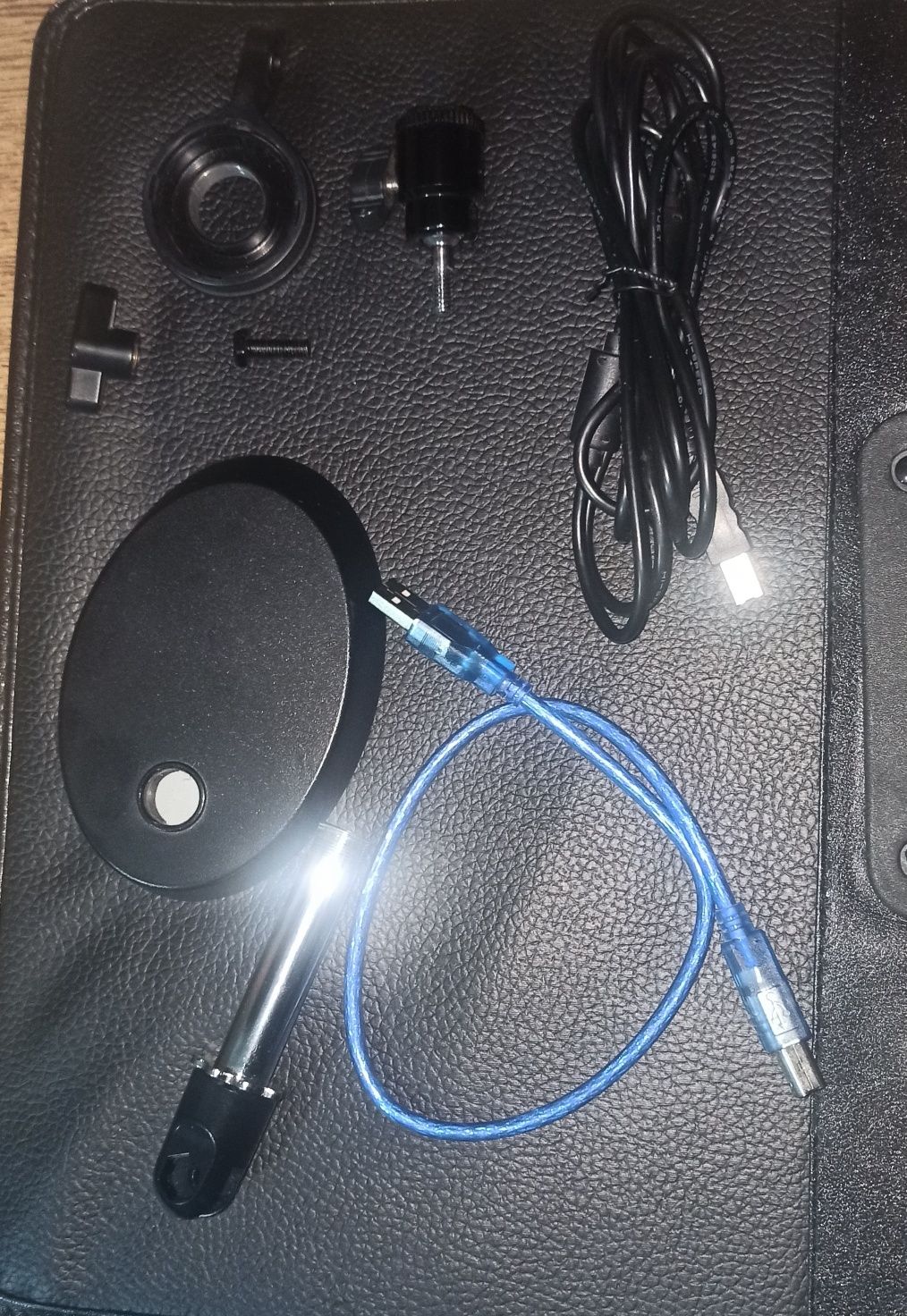 Игровой микрофон AverMedia AM310 USB MICROPHONE