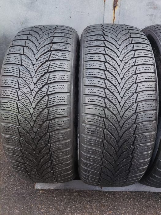 4бр зимни гуми 215/55/17 Nexen Winguard Sport 2
dot 3121
6.75mm