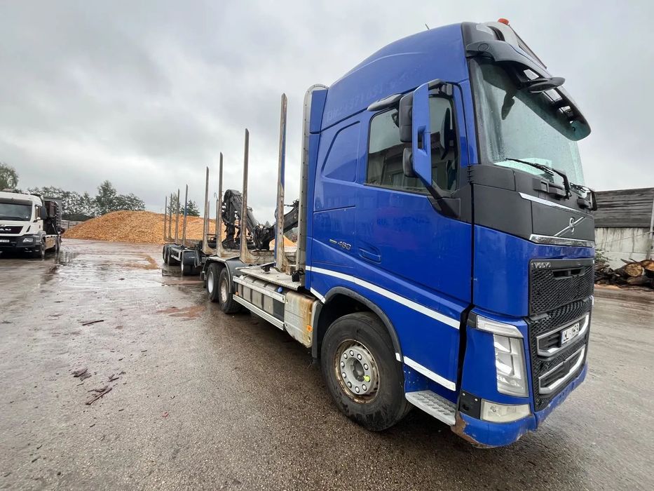 Volvo FH460 Volvo FH 460 cu macara + remorcă inclusă