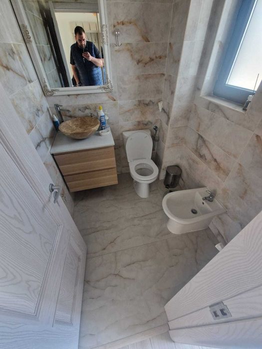 Inchiriez CASA tip vila loc. BERCENI, ILFOV