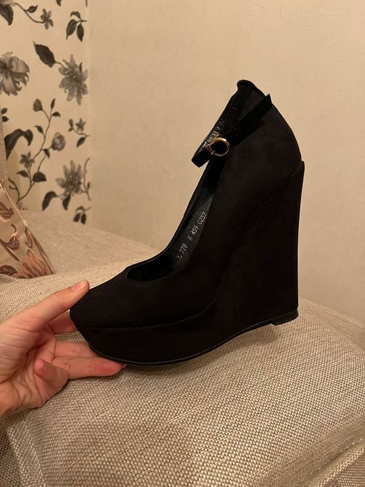 Продам туфли  37 размер