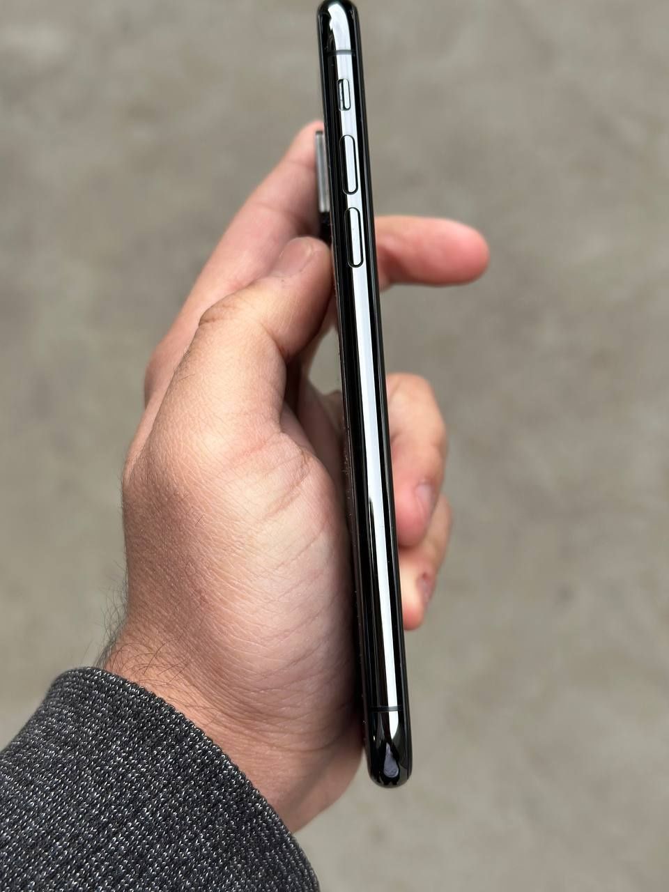 Iphone x idial karobka dakument