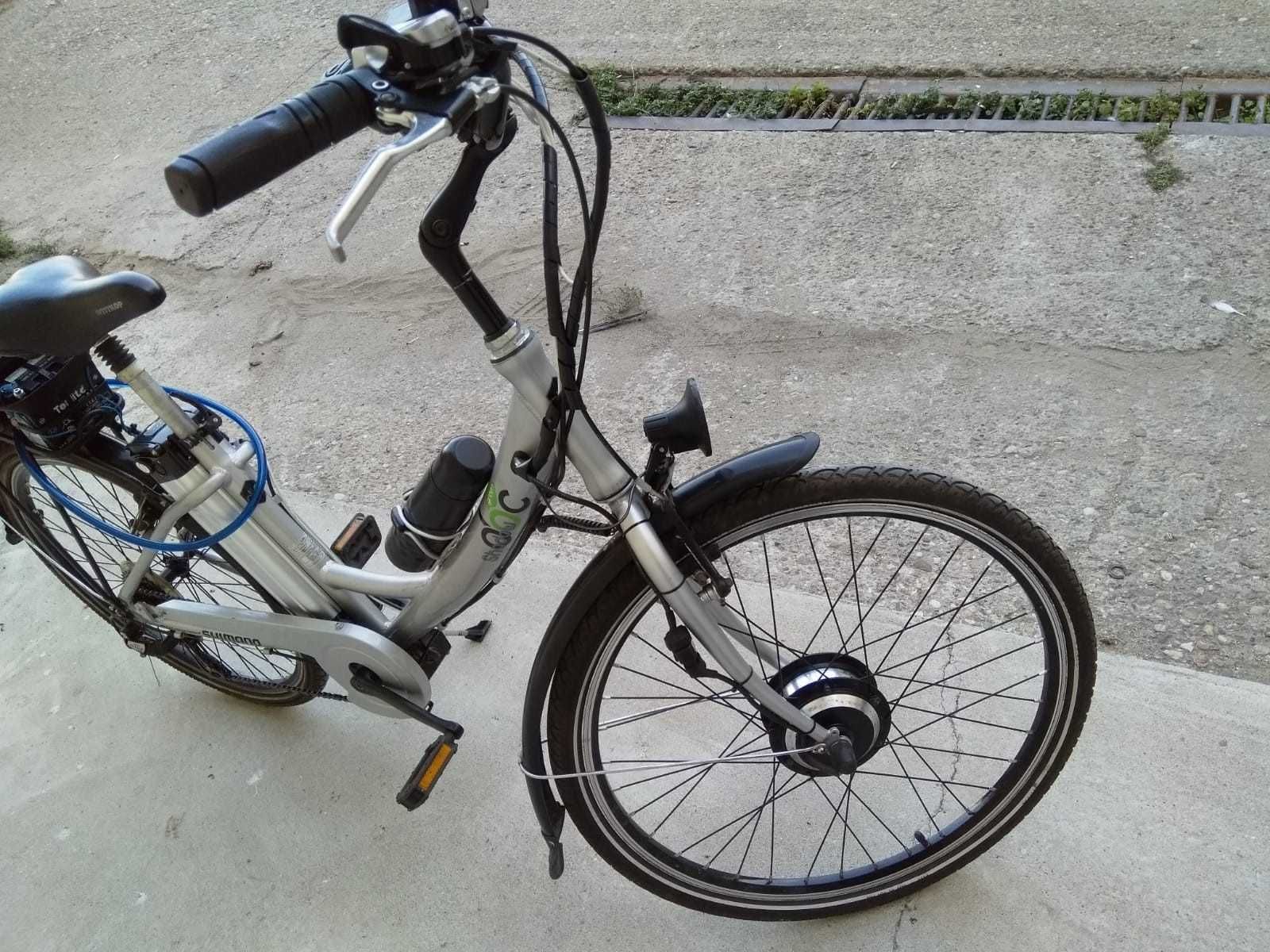 Bicicletă electrică adulți cu asistență la pedalare