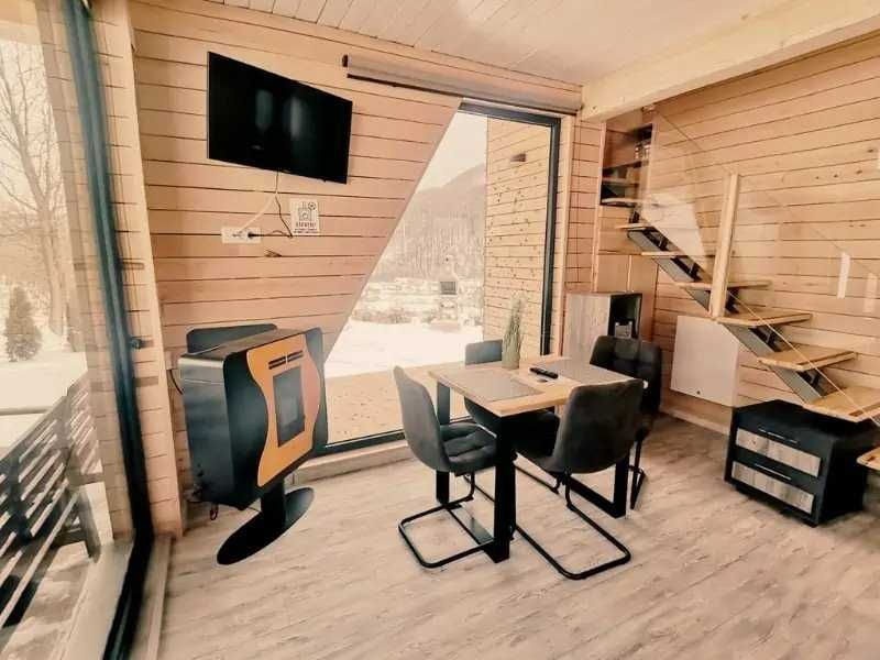 Casa, cabane A-Frame, foisoare si terase din structura de lemn