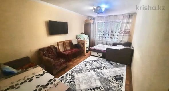 Продается 3-комнатная квартира в мкр 1