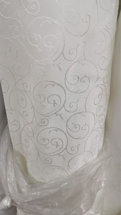 Fete de Mese Evenimente La Comanda Orice Dimensiune