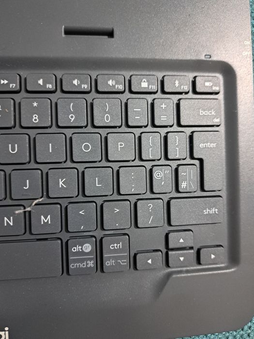 Husa protectie Logitech Universal Folio Tastatura bluetooth 9-10 inchi
