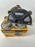 Circular metal Dewalt DCS383n
