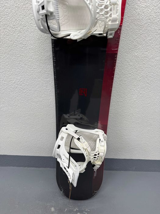 placa noua snowboard nitro team pro wide L162cm