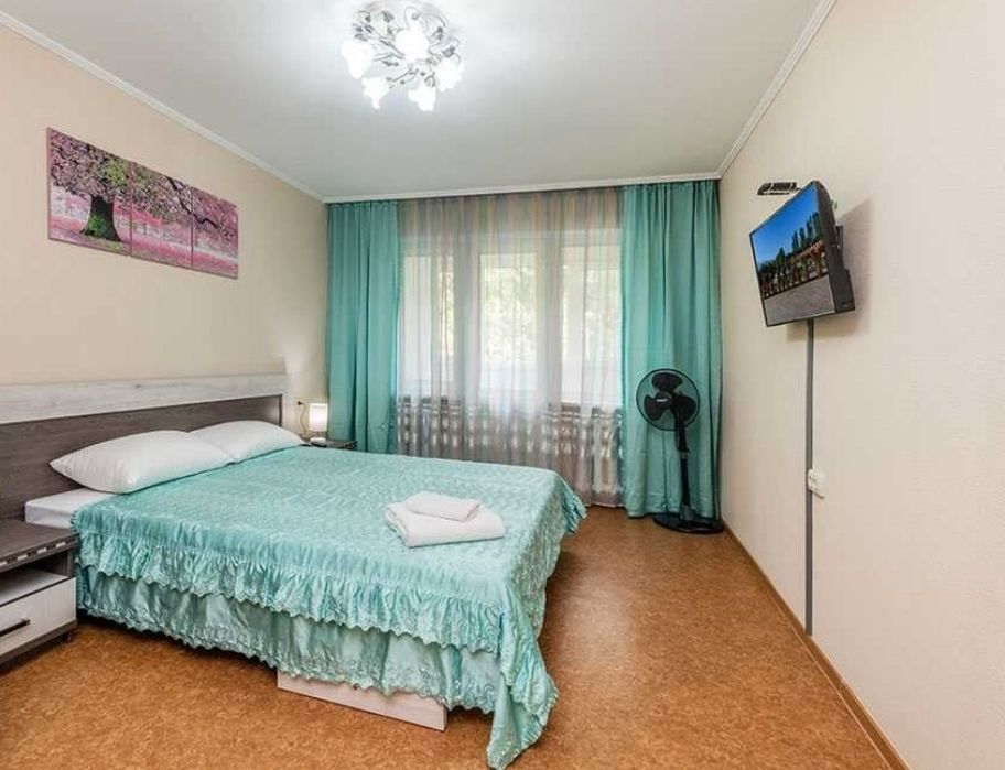 Сдается 1ком квартира посуточно и почасам Сатпаева Момышулы