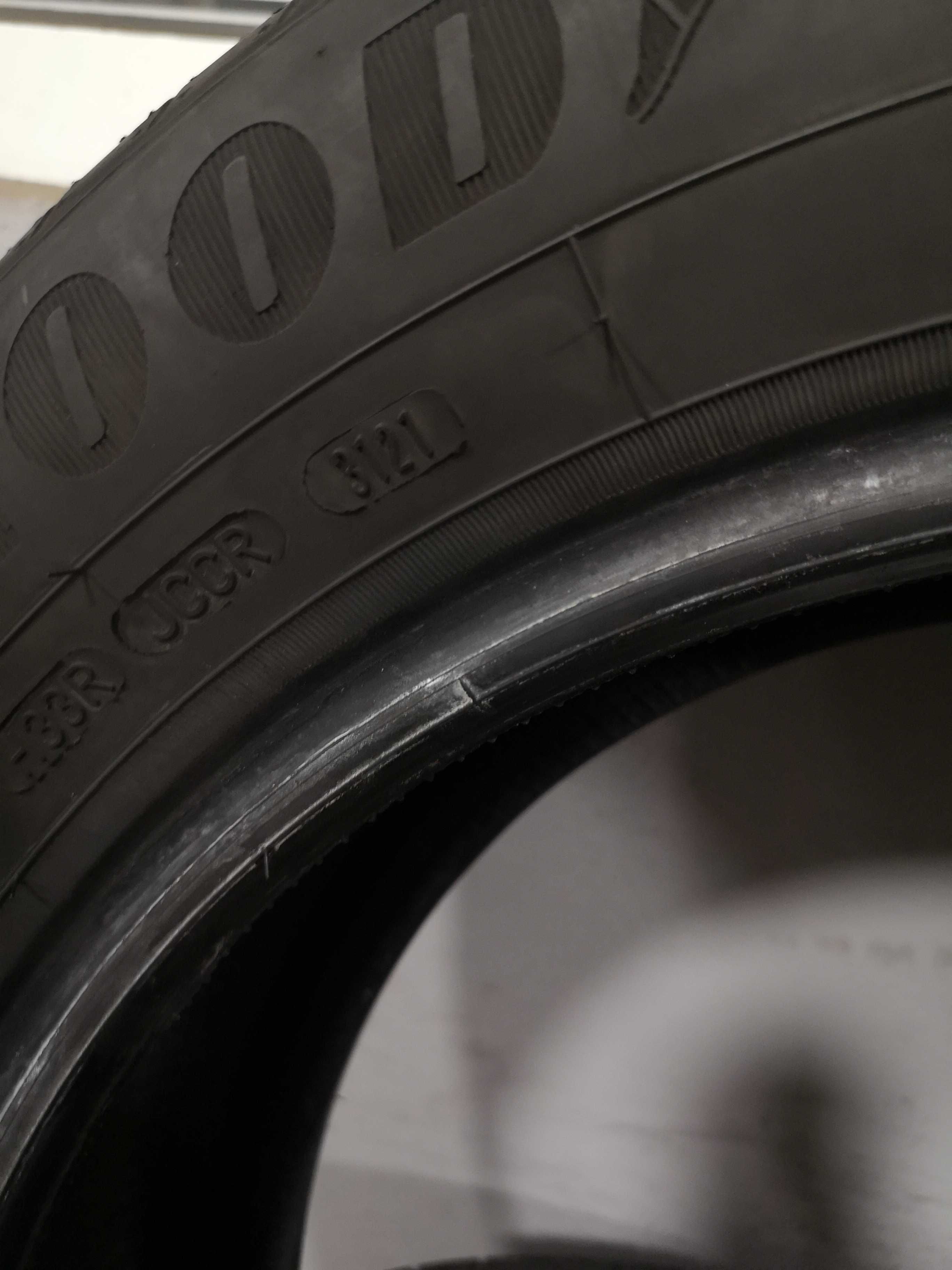 4бр 215/55/17 GOODYEAR 7мм грайфер дот:21г безплатен монтаж+++