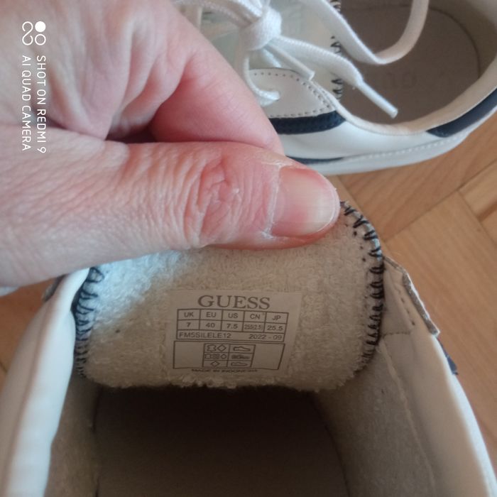 Оригинални обувки Guess естествена кожа