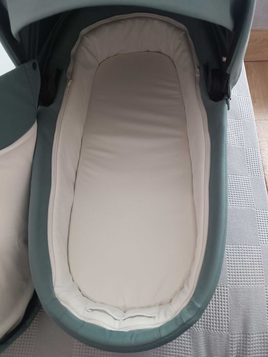 Кош за новородено Cybex Cot S 2025