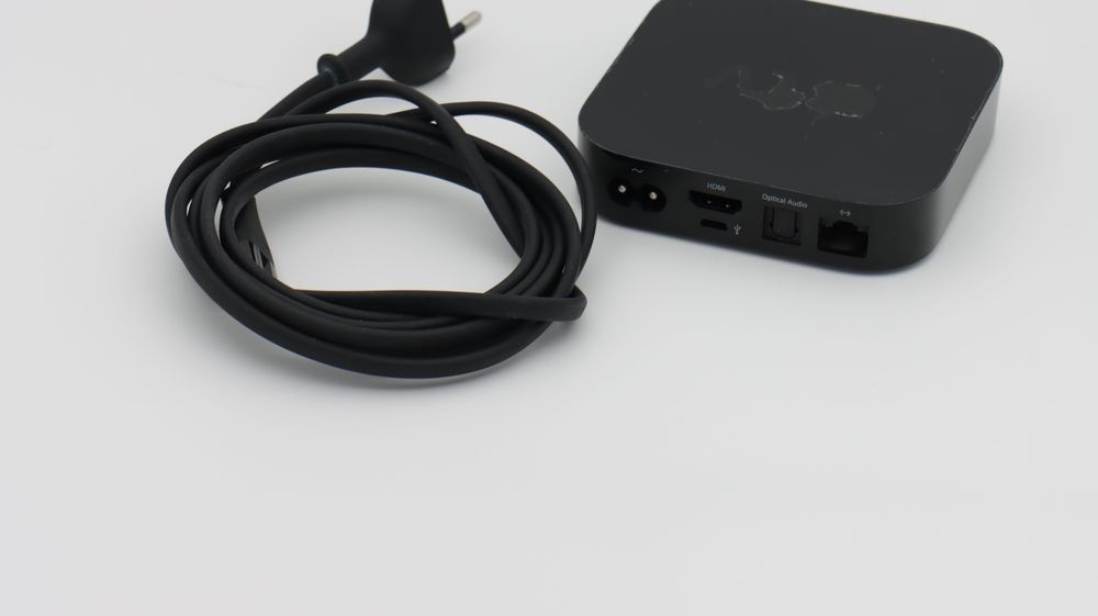 Apple TV (3-a generație, model A1427) cu HDMI și cablu de alimentare