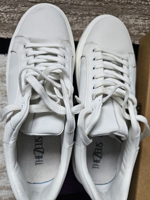 Skechers albi otter marimea 42