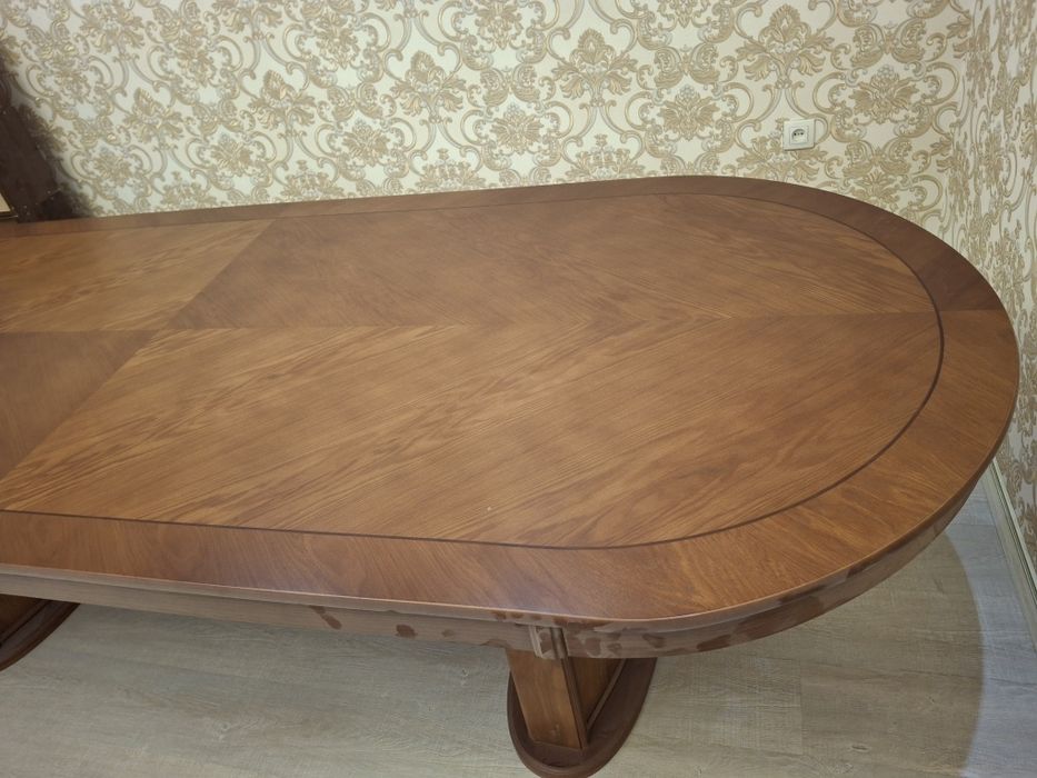 Стол овальный 12-кишилик етр