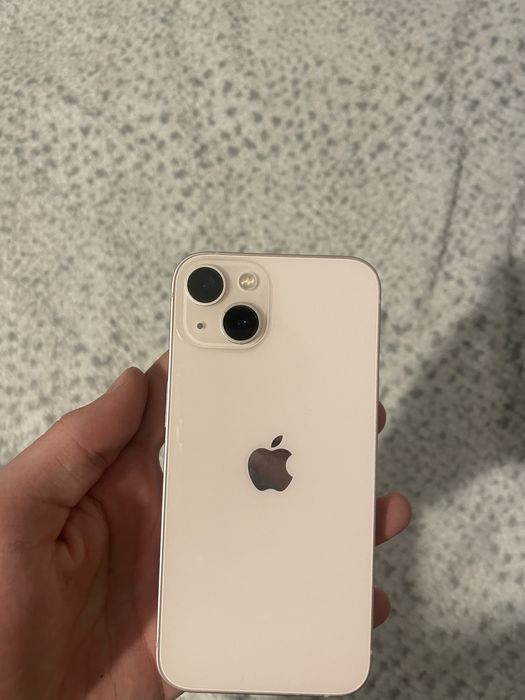 Iphone 13 pink/blue nu se deschide