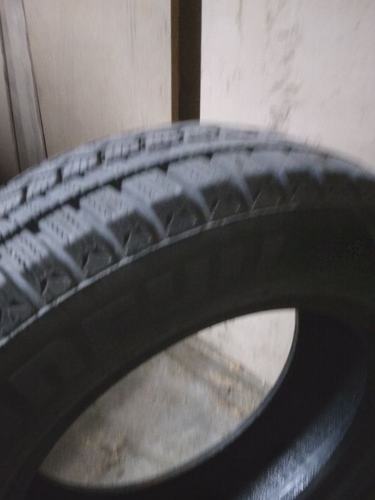 Продавам зимни гуми175/65/14