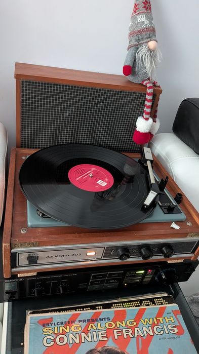 PICK-UP Vintage /Vinil-anii 70'-90,AKKORD 203