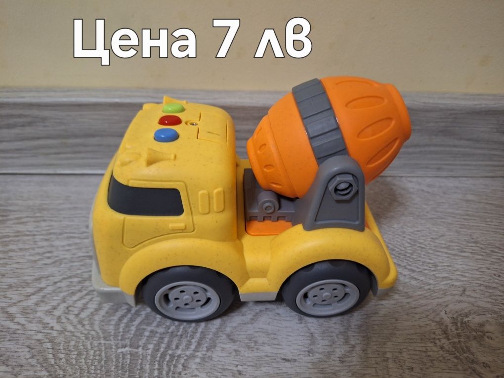 Детски играчки за момче и момиче