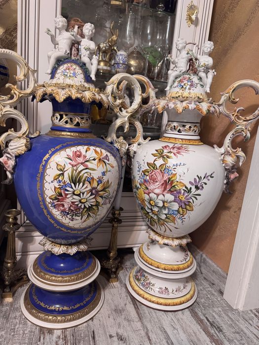 Vand doua vaze mari din italia superbeeee