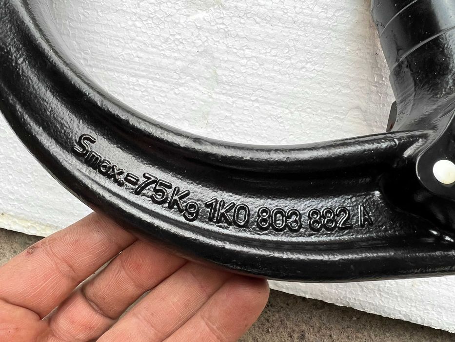 Carlig/CUI Oris 1K0803882 A vw,audi,seat,skoda,