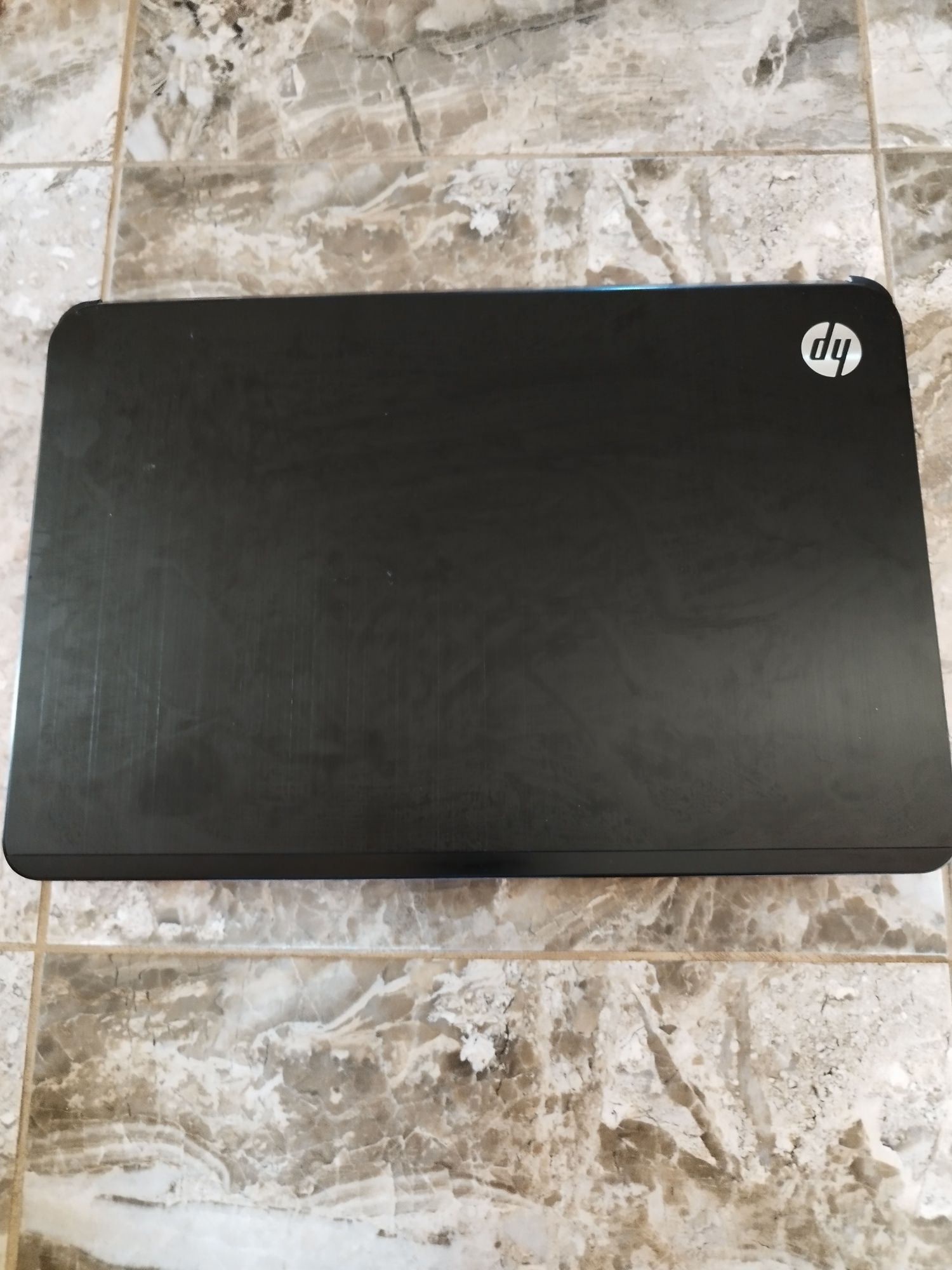 HP Envy 4 перфектен, надежден, стилен, тънък, много лек, нов ССД диск