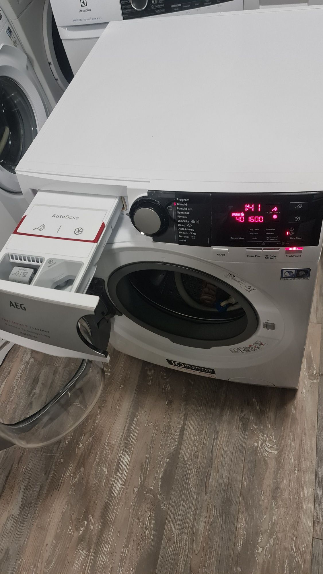 Пералня AEG 7000, 9kg,auto dos ,wi-fi