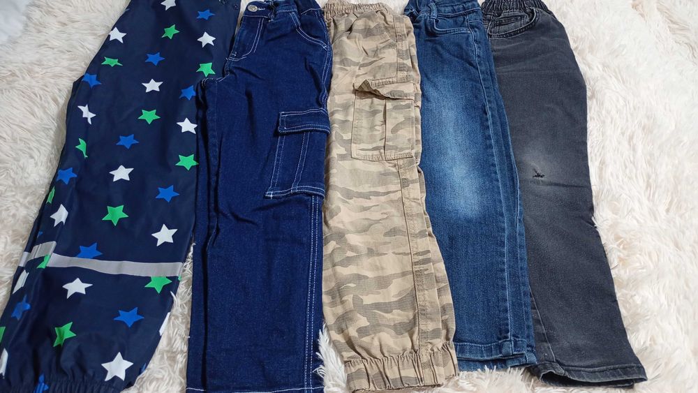 20 лв 5 бр долнища за момче  размер 128-134