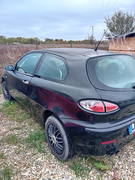 Vand Alfa Romeo an 2003