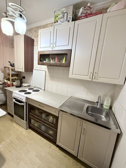 Продам кухонный гарнитур