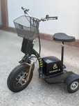 Продавам триколка 800w