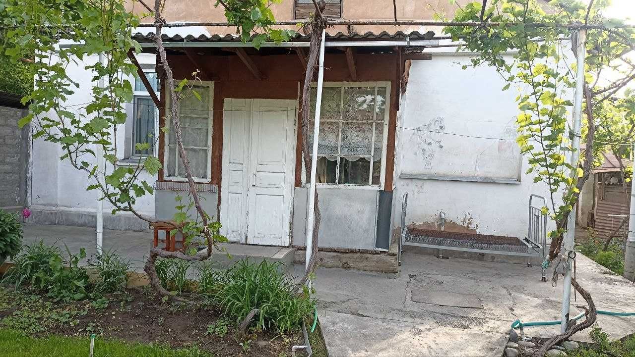 Продам дом Саракулька, Азербайджанский центр, 3 сотки, фасад 21м