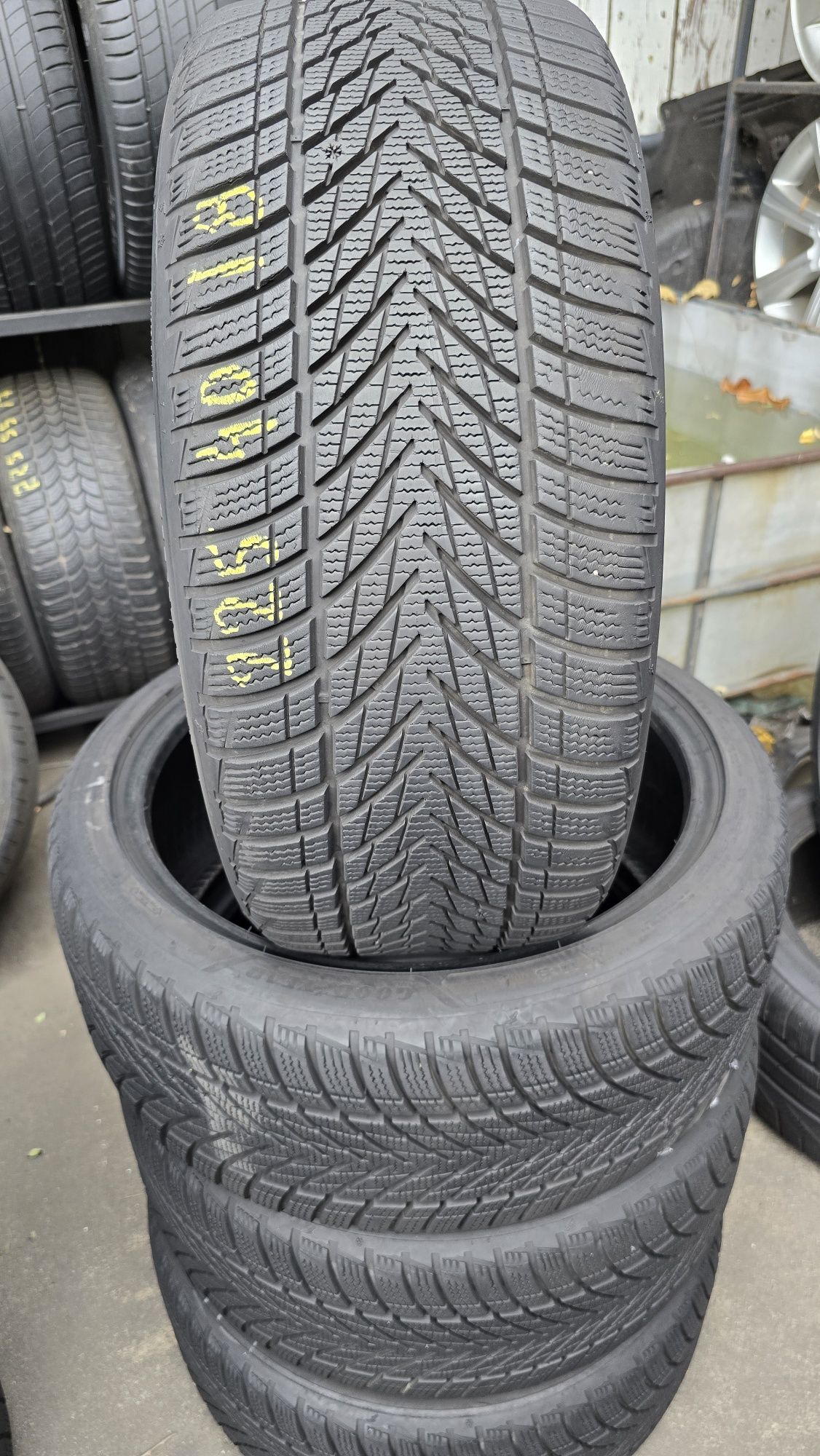 4 anvelope iarnă Goodyear 225/40/18 dot 2023