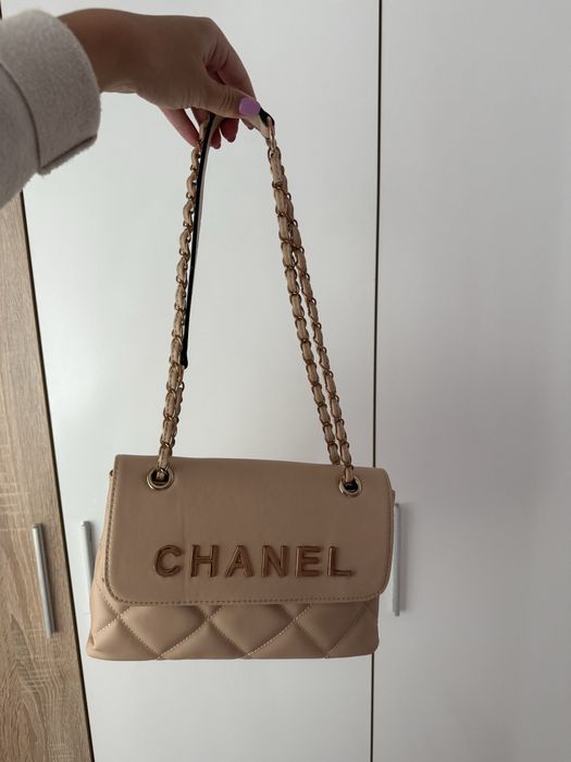 Чанта Chanel,бежева
