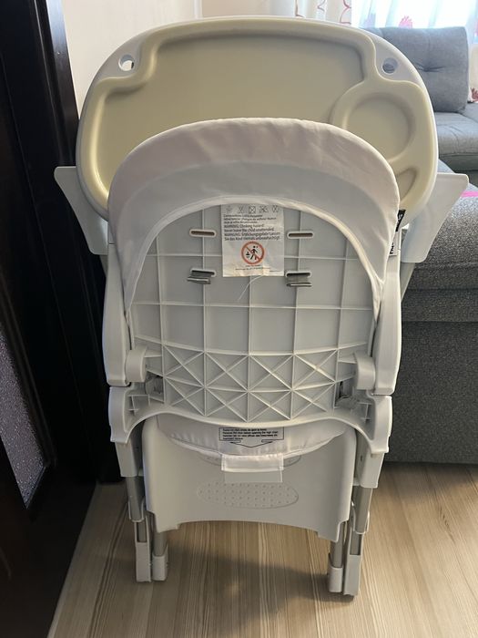 Scaun de luat masa bebe
