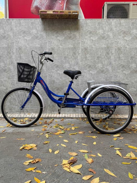 Трёхколесный велосипед.