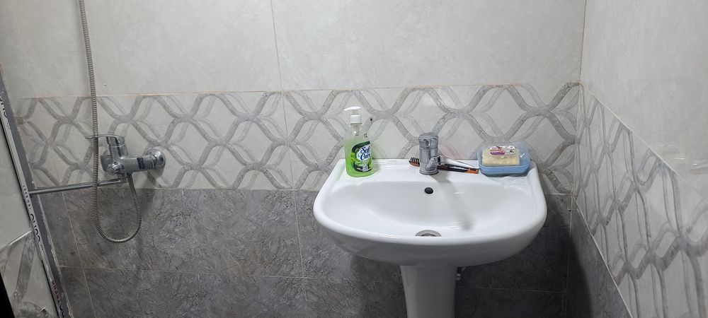 Мехмонхона  хотел Арзон  тозза Закис 100 булиши шарТ