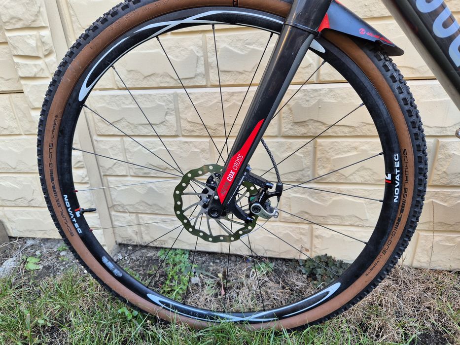 Cursiera Rose Xeon CDX Cross carbon disc
