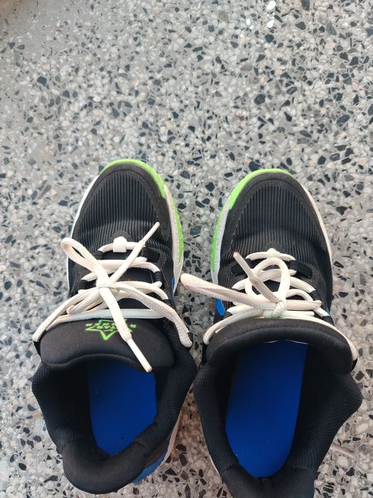 NIKE обувки спортни