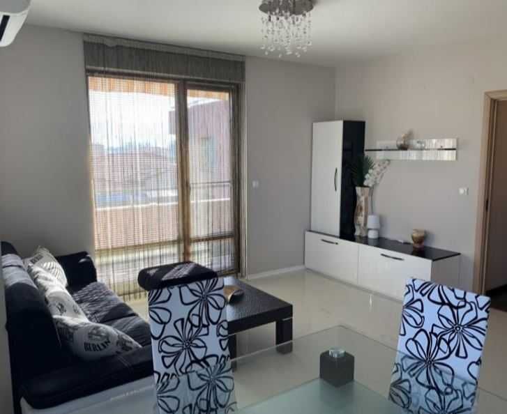 Едностаен апартамент в Прослав