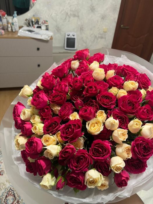 Букеты по 5000 тысяч.