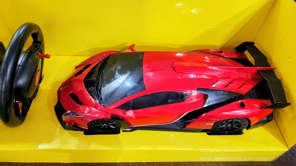 Кола с дистанционно управление