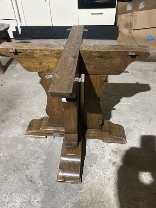 Масивна маса с 4стола