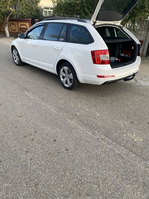 Skoda octavia 2014  / 4*4 permanent