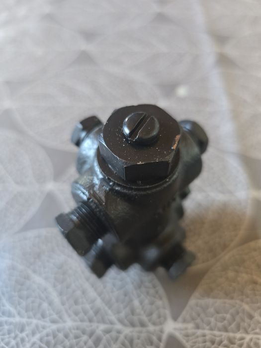 Разпределителен клапан Webster