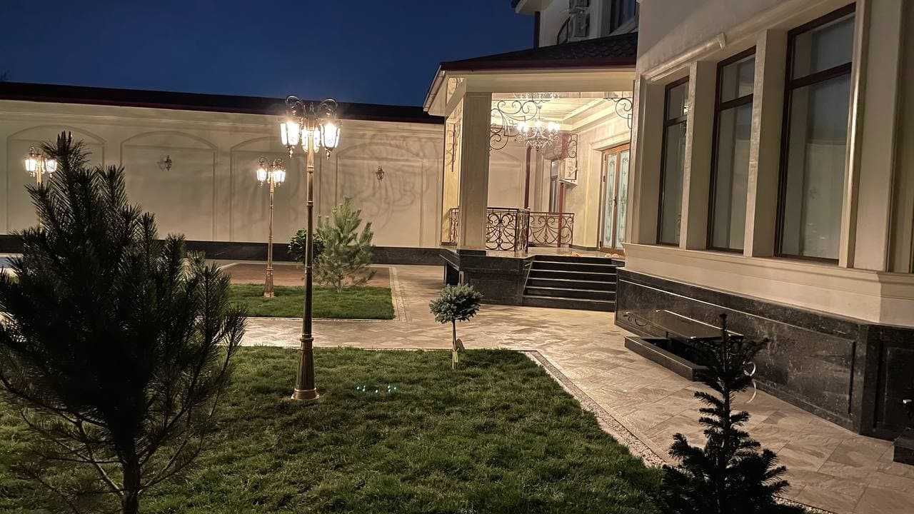 Сдается Шикарный больщой  дом Яккасарайский район