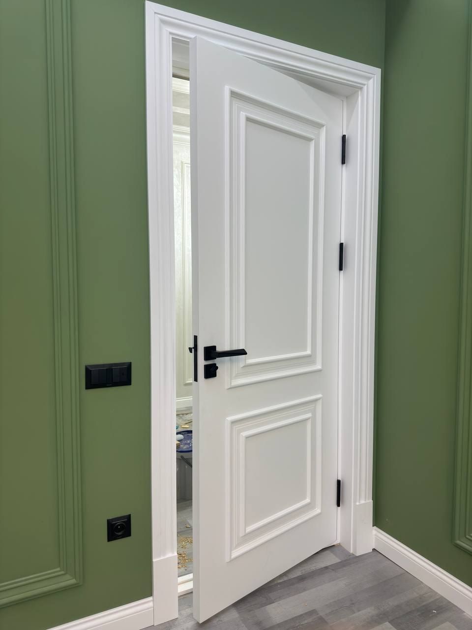 Jahon talabiga mos keladigan Ozell doors .Eshiklari