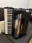 Vand Roland FR8x acordeon